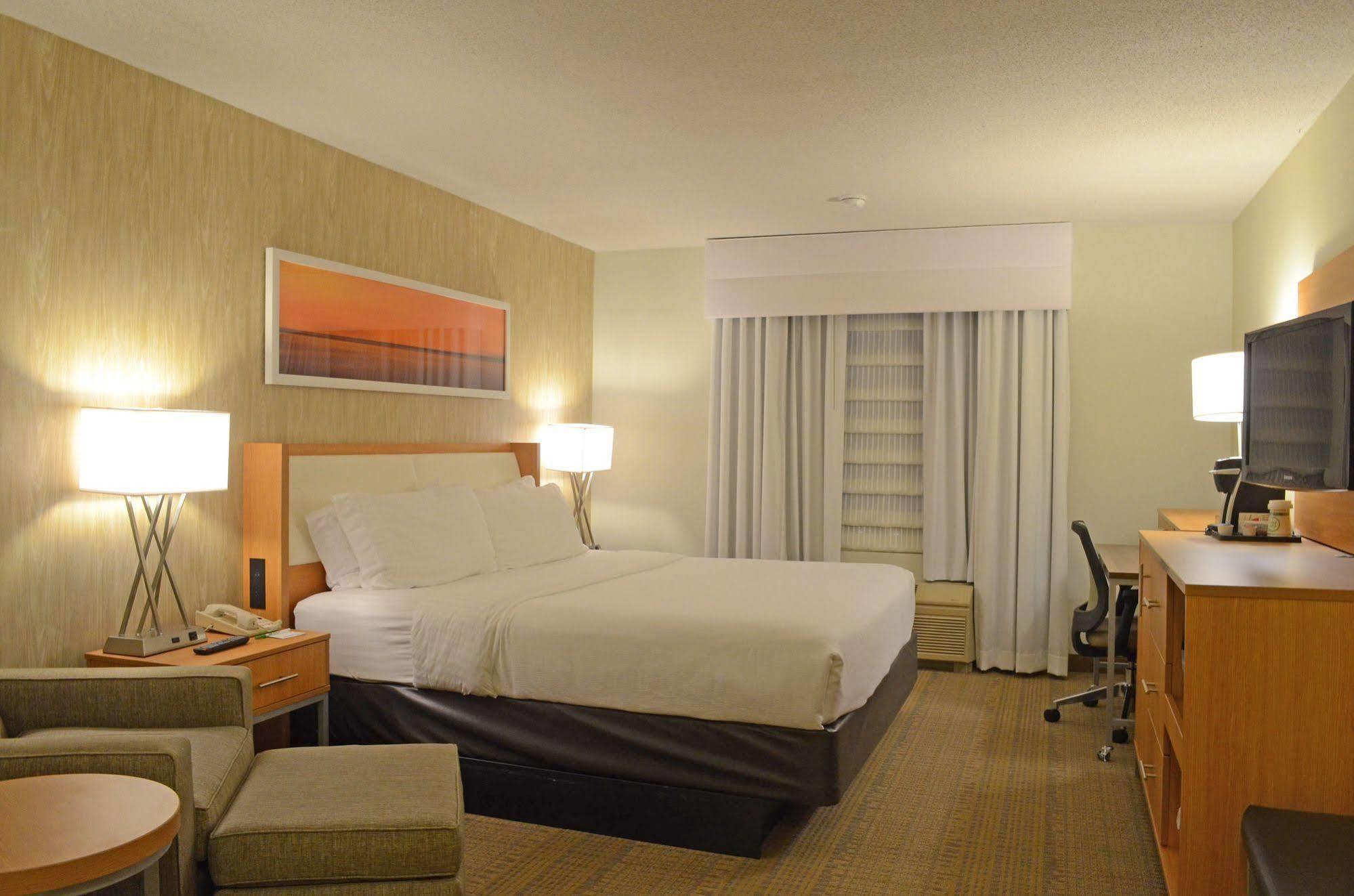 Holiday Inn Little Rock - Presidential Downtown By Ihg Exterior photo